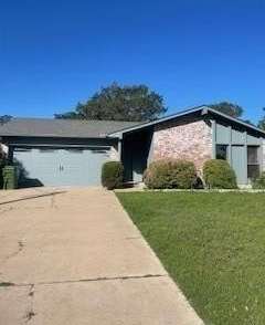 4302 N Chisholm Trail