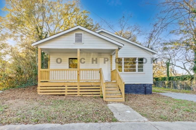 1210 Spring Creek St. Southwest