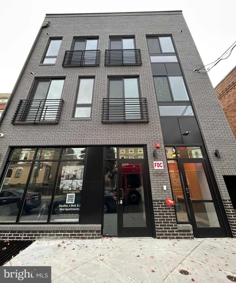 5542-44 Ridge Avenue