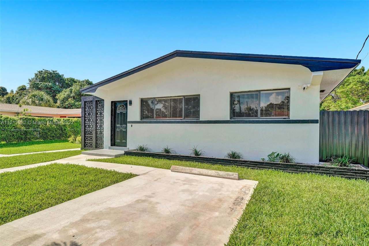 1324 Northeast 151st Street