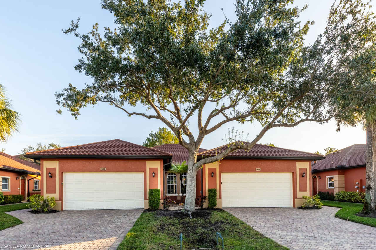 DRASTIC PRICE DROP!!! QUINTESSENTIAL ANNUAL RENTAL- PUNTA GORDA