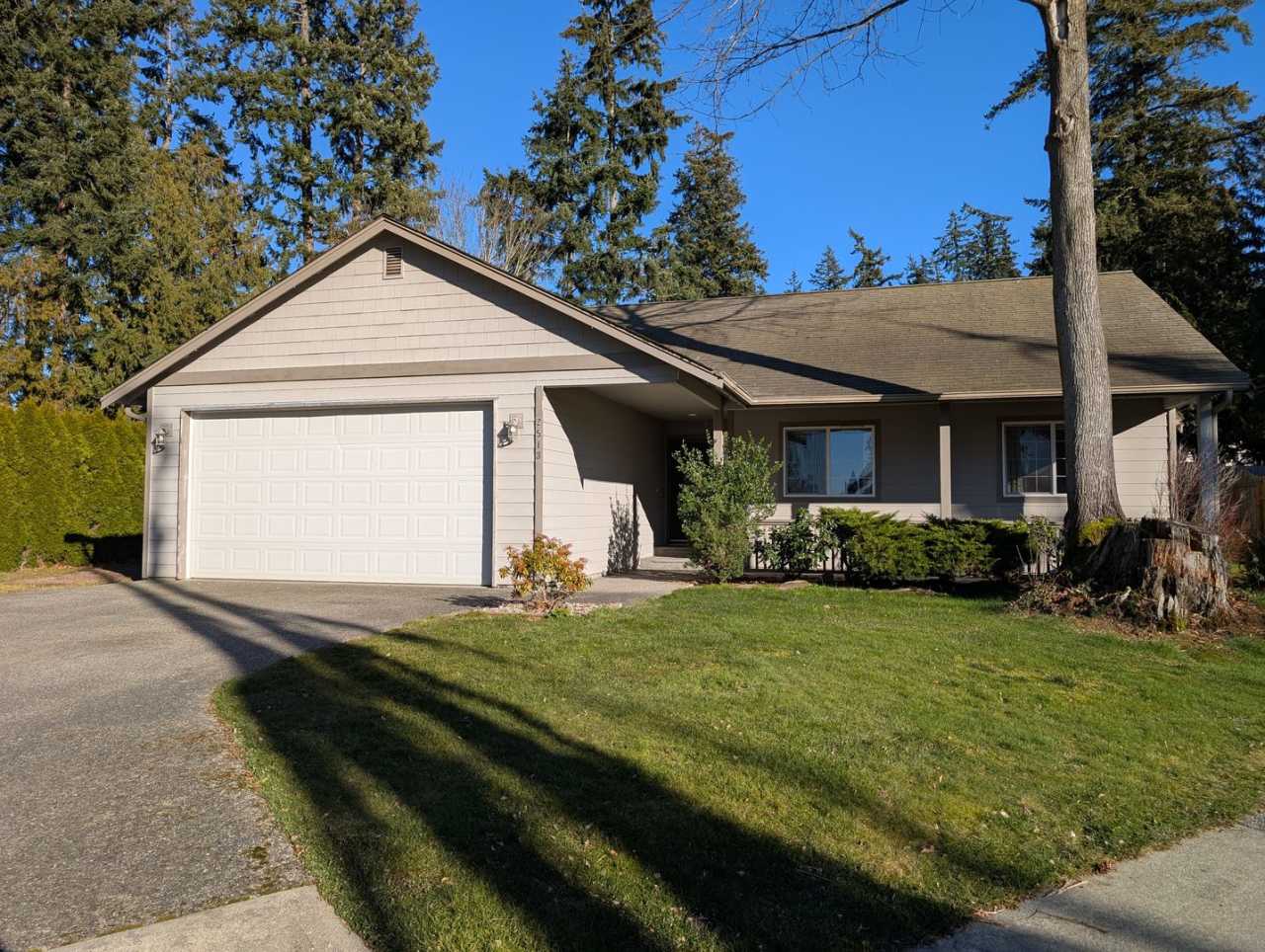 2513 North Woods Loop Road