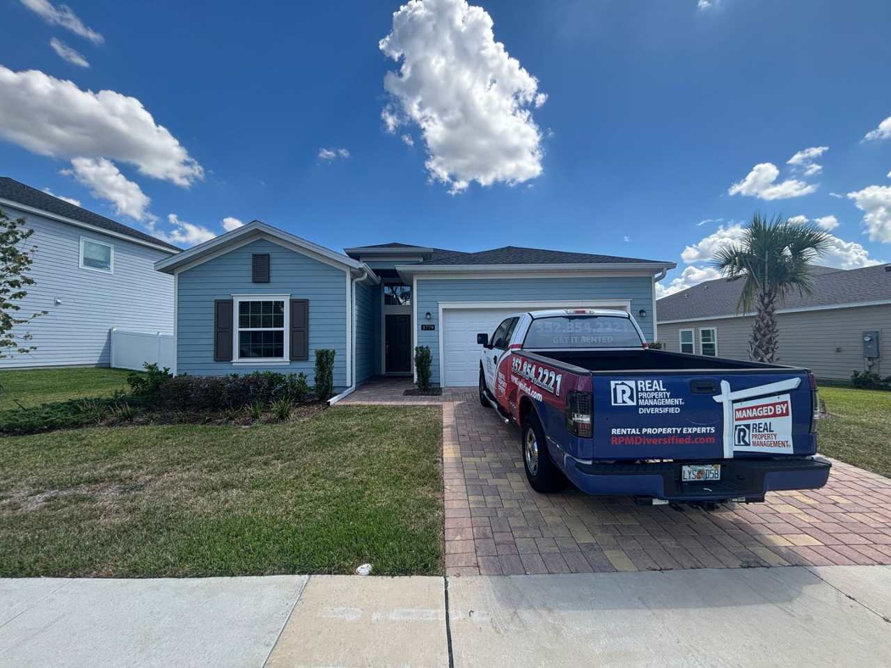 Great Location W/ A View!!!!