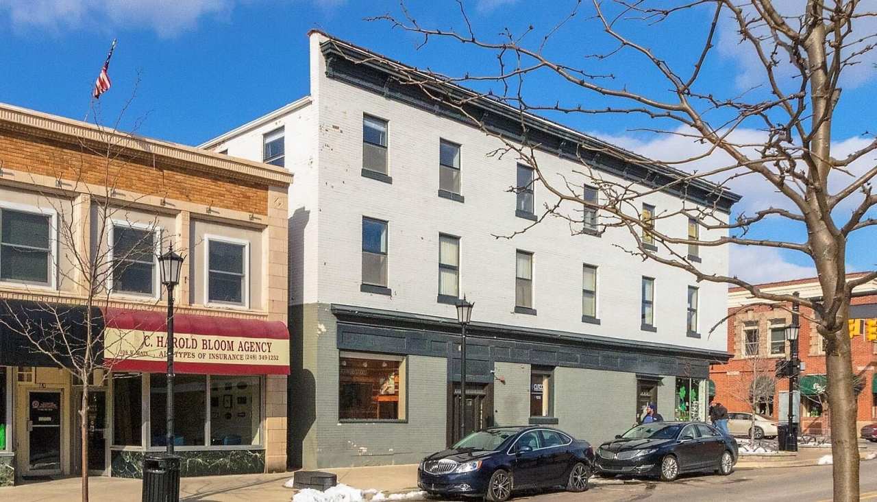 104 W Main Street unit: 304