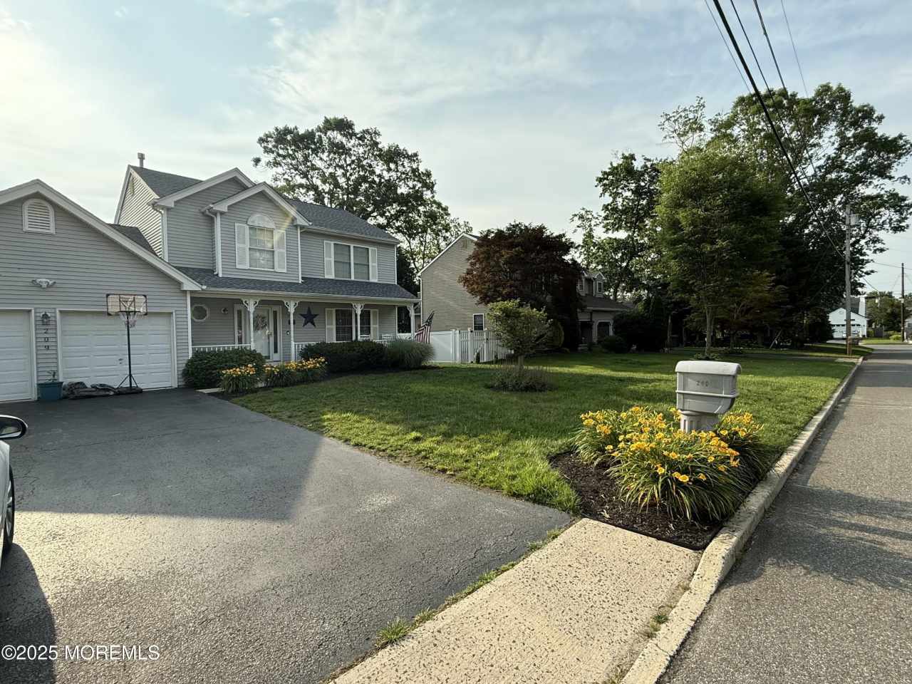 209 Academy Lane