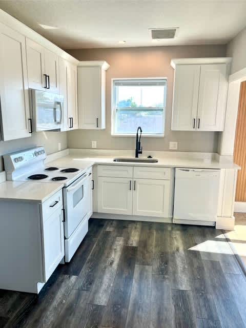 3102 East 7th Avenue