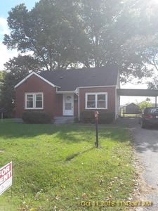 4879 Charlotte Drive