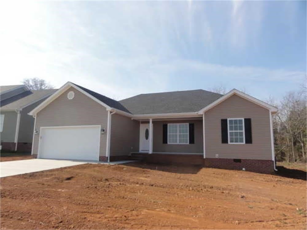 685 Moss Creek Avenue