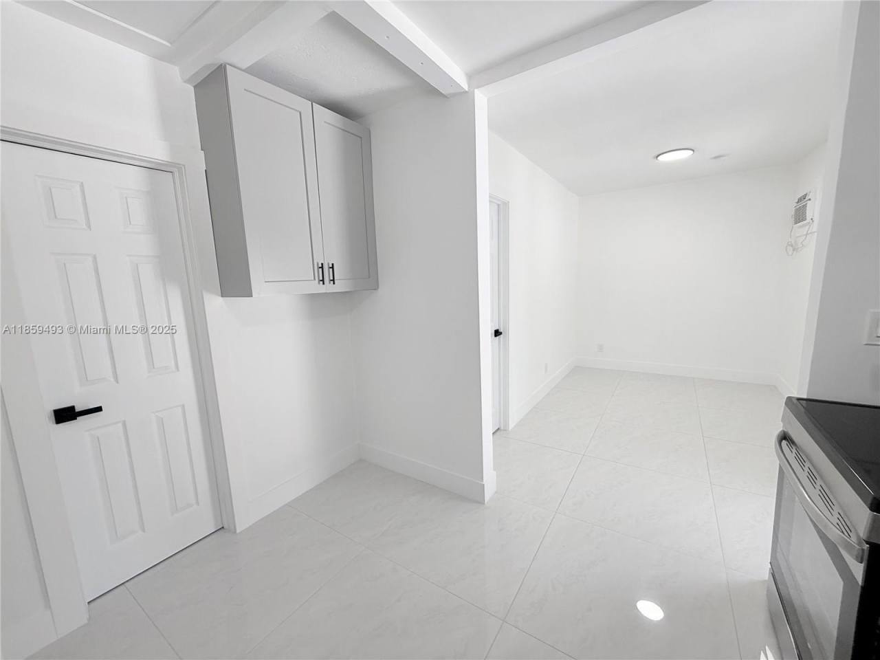 254 E Dania Beach Blvd