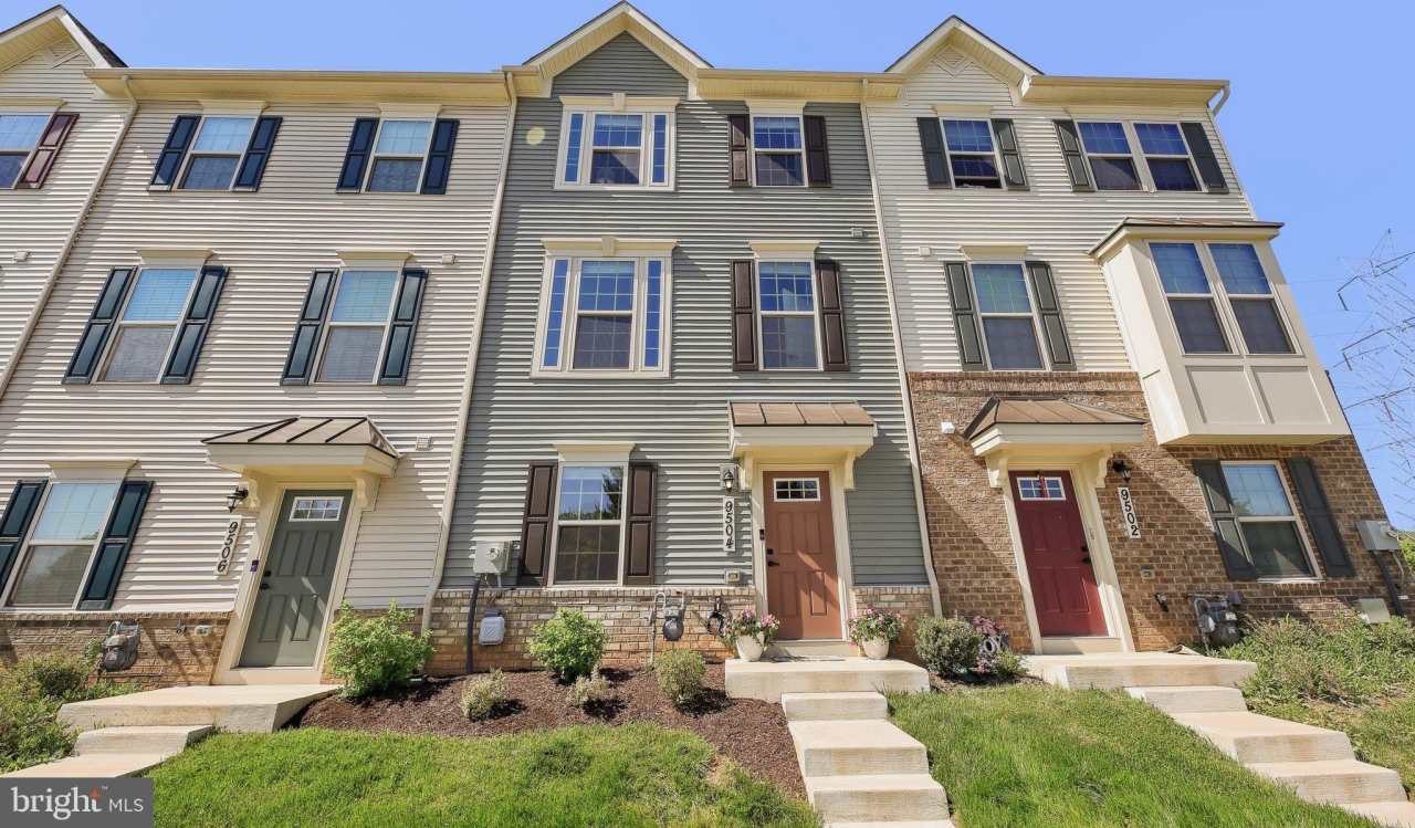 9504 AUTUMN BERRY PLACE