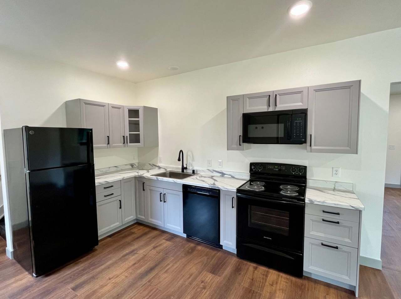 3 Bed 1.5 Bath Single Family Home in Wausau - Deposit Special : half off deposit!