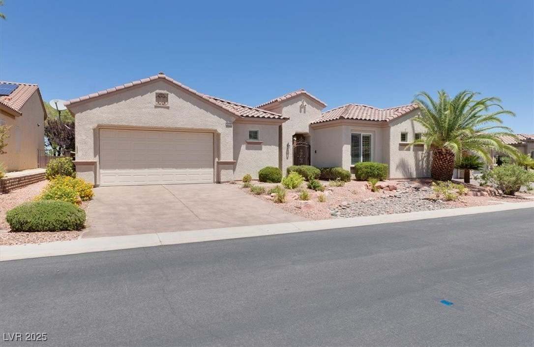 2370 Rosendale Village Avenue