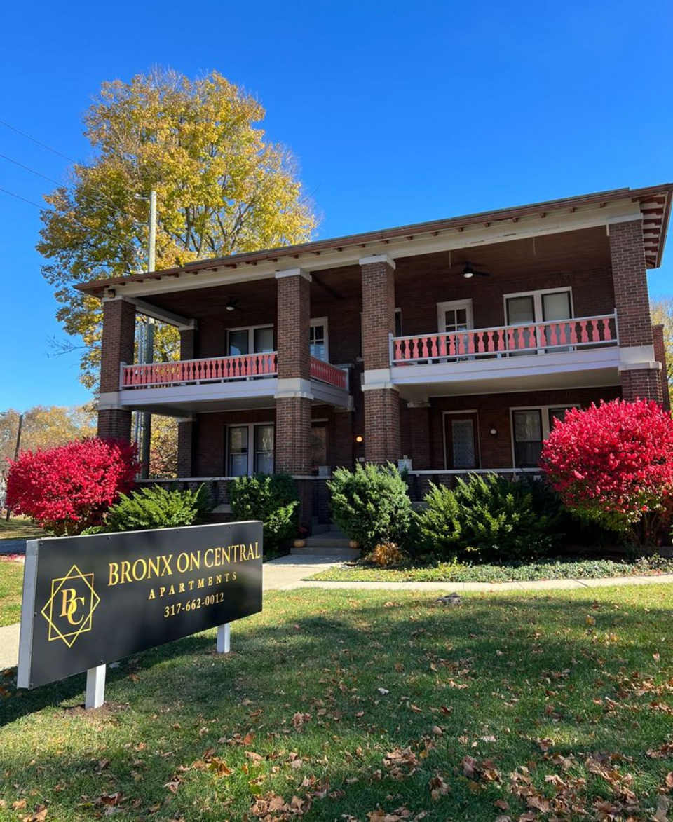 The Bronx on Central - Luxury Living in Old World Setting