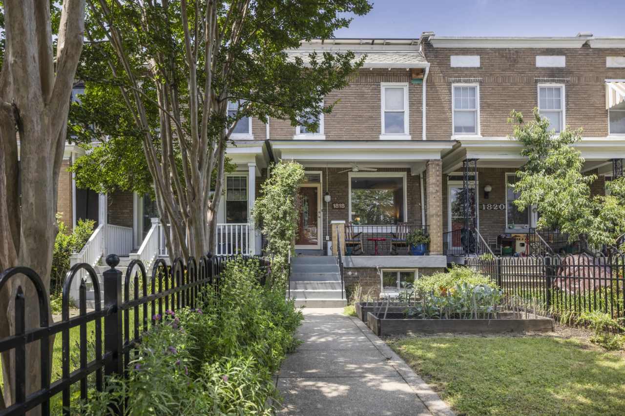 1818 Potomac Ave SE