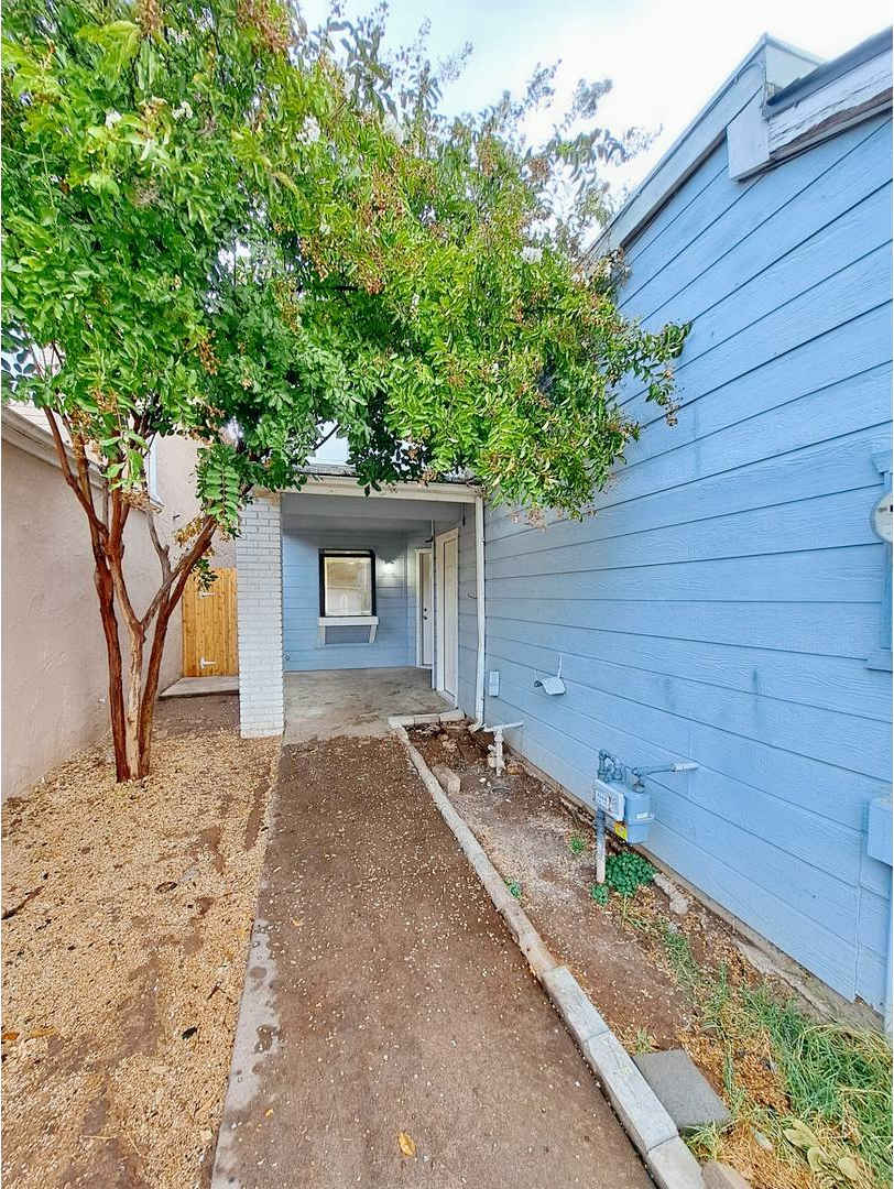 Stunning 2 Story Home with 3BR and a Backyard-Available Now!