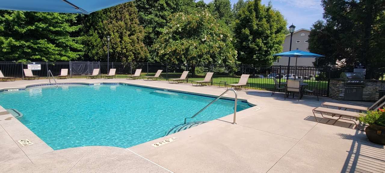 The Columns at Oakwood