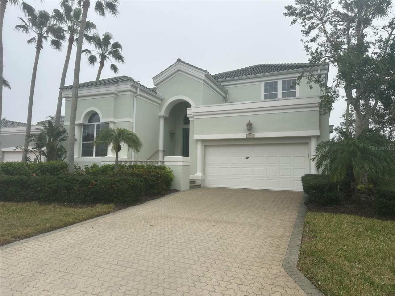 3605 FAIR OAKS PLACE