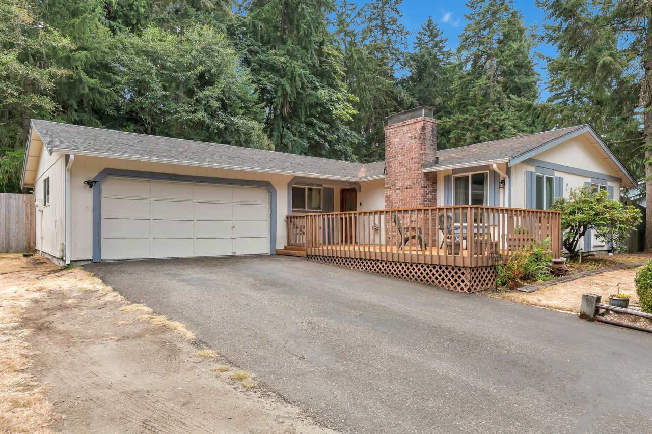 Fully Furnished 3-Bedroom Lacey Home