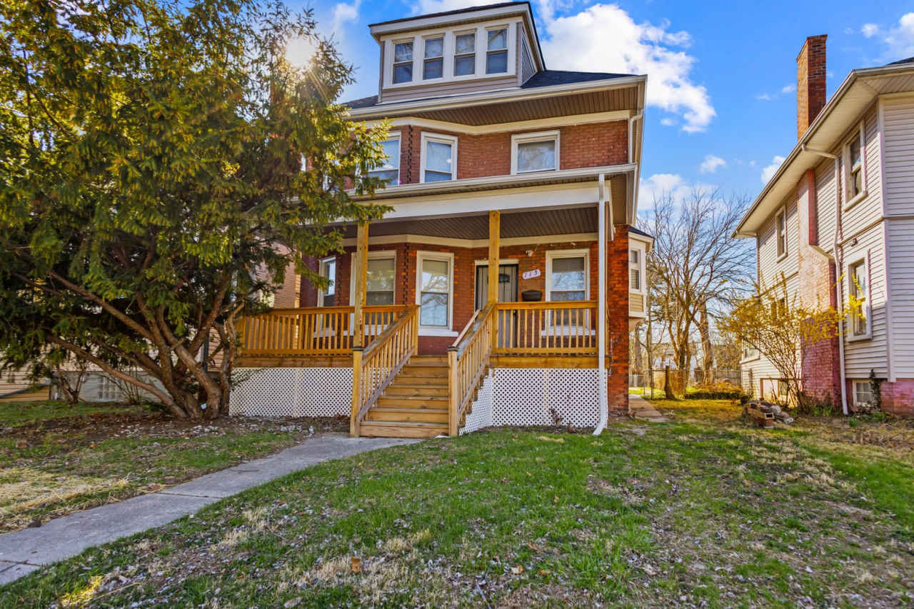 5-Bedroom, 2.5-Bathroom Historic Home in Highland Park