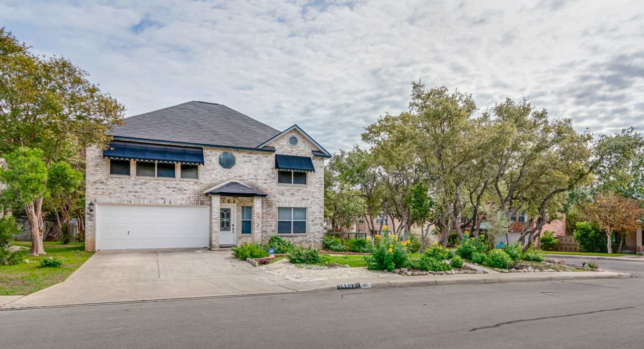 Recently Rehabbed Spacious Two Story in Convenient and Popular Huntington Place