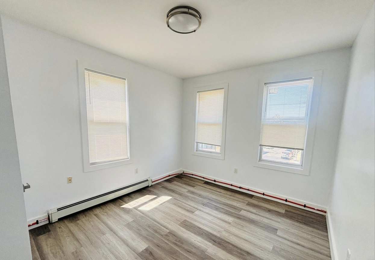 1760 JOHN F KENNEDY BLVD