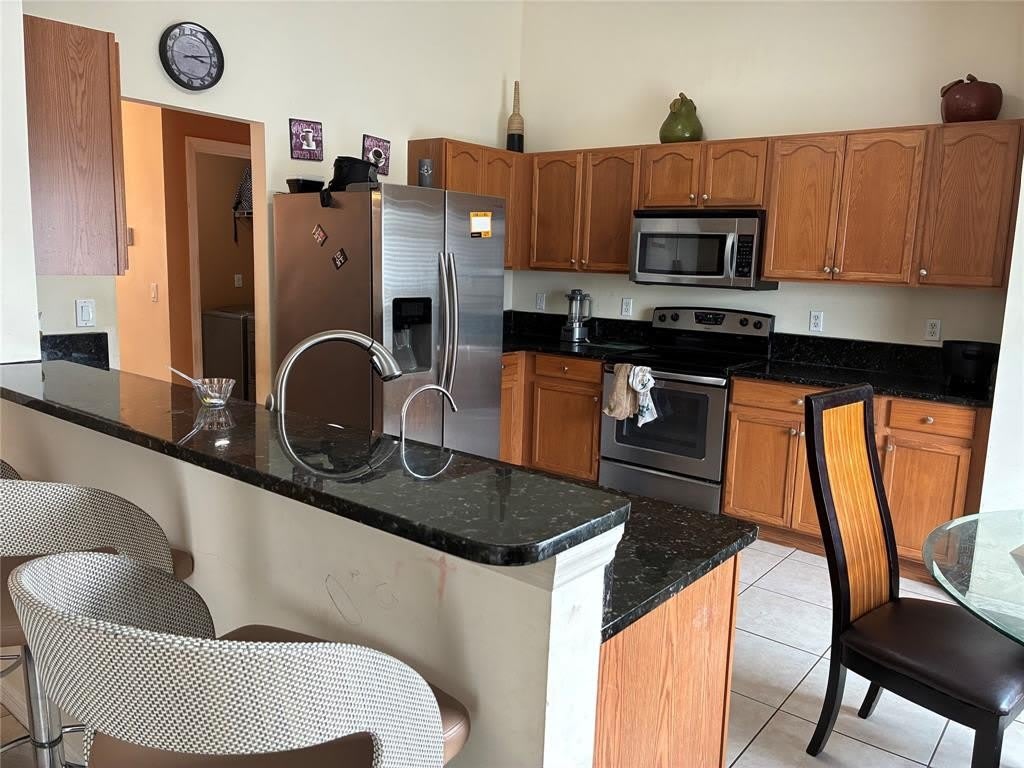 602 SW Kenyoun Street