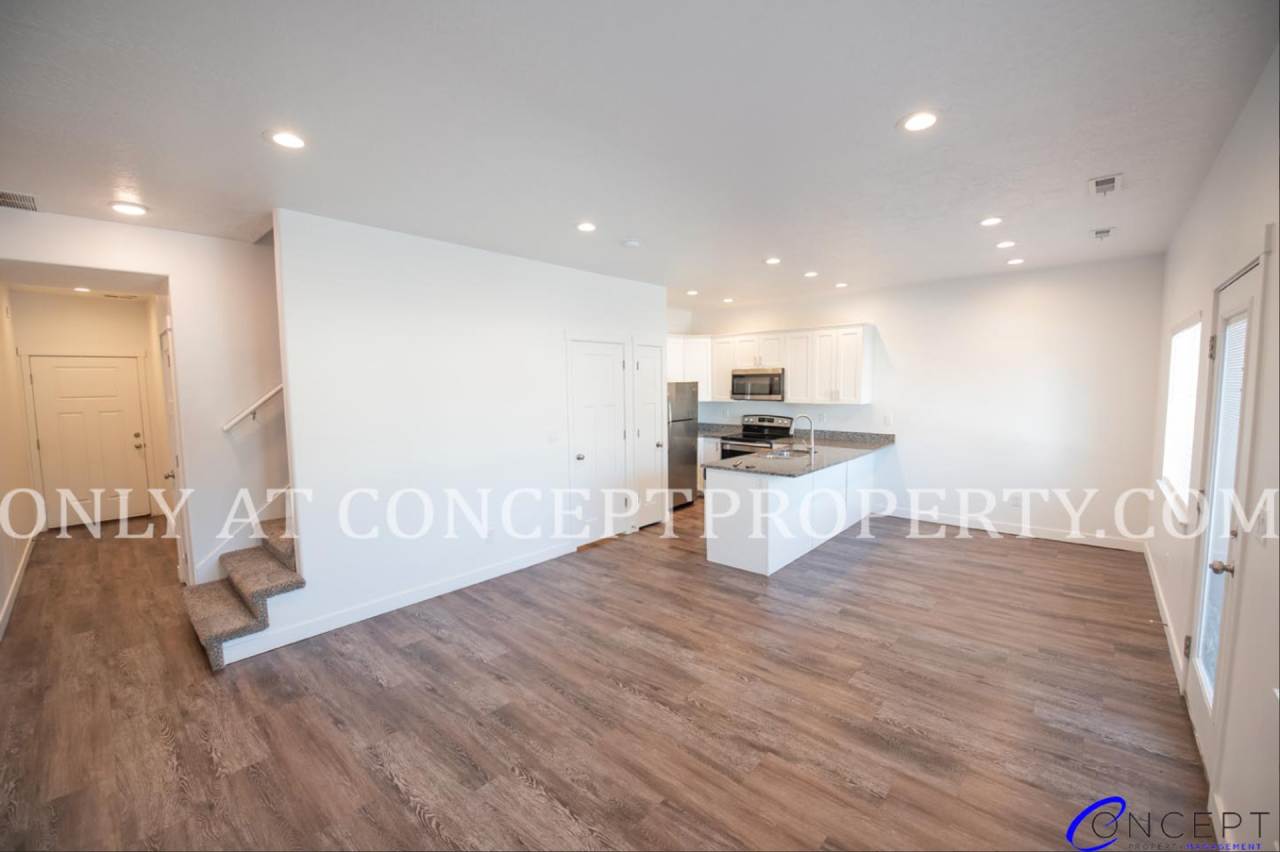 Harvest Pointe Townhomes