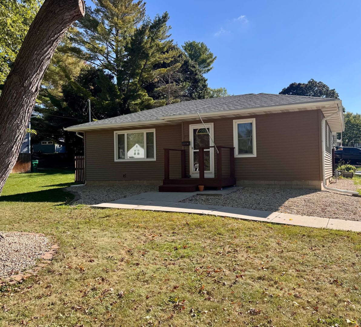 Single Family Home in Edgerton, WI