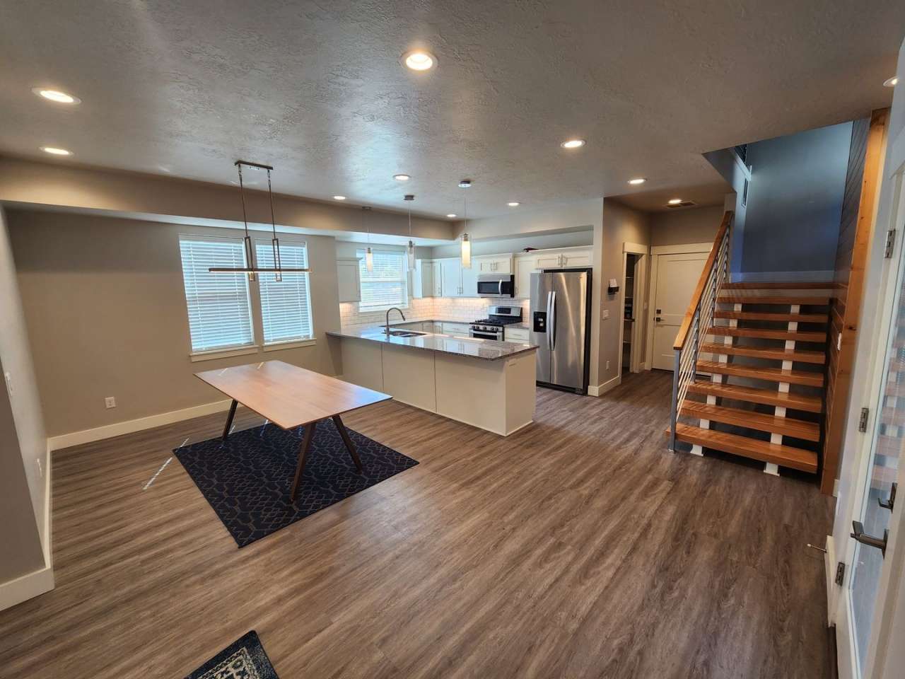 Gorgeous 4 Bedroom Home in Ogden