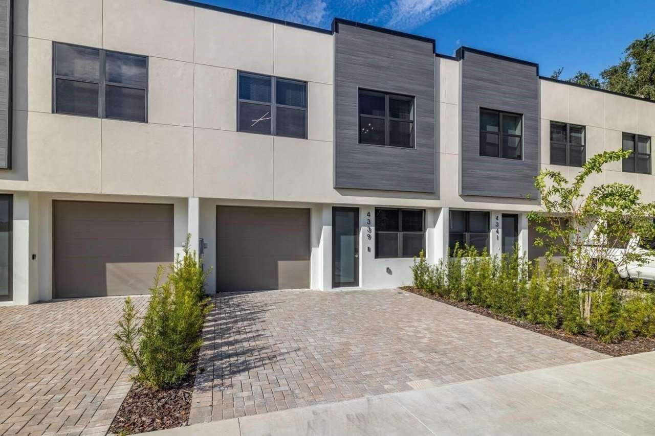 4339 VILLA ALINA COURT