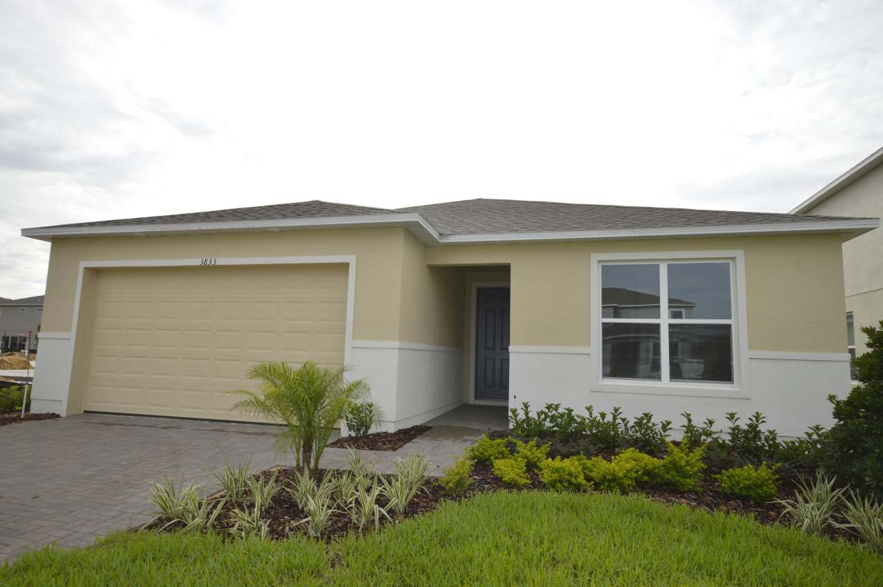 3833 Fescue Street - 1