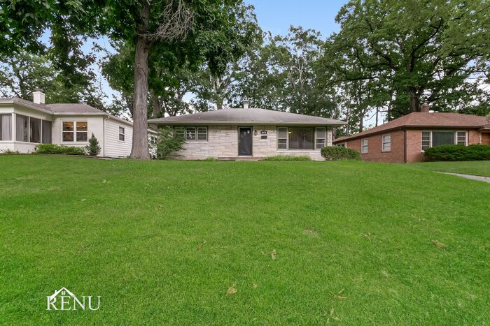 5615 Primrose Avenue