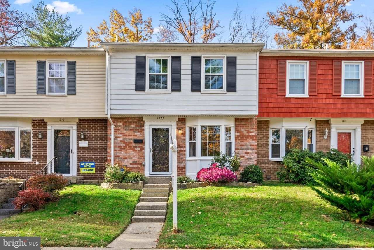 1713 REDGATE FARMS CT