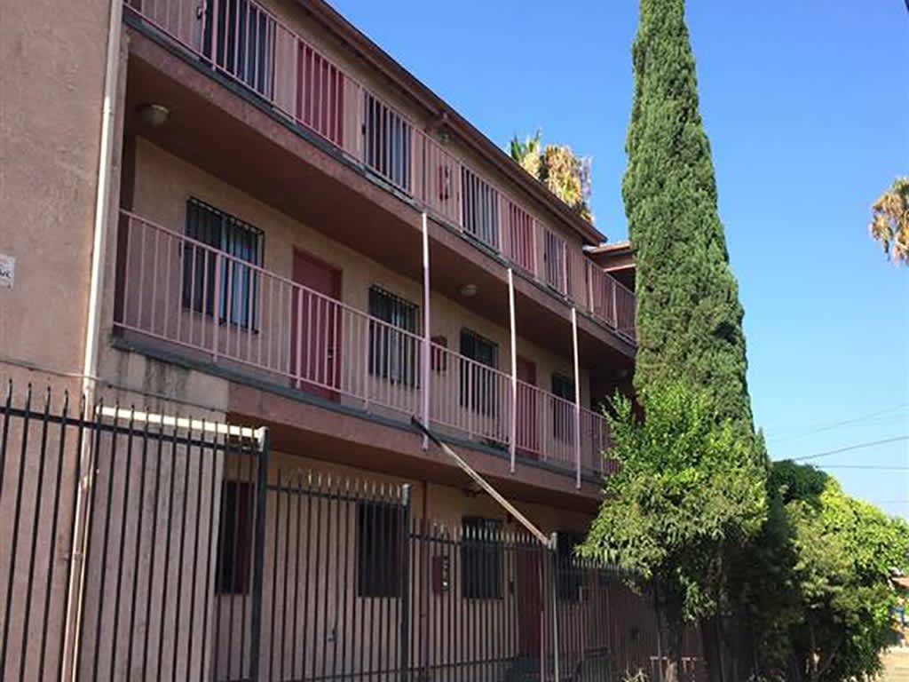 466 Westmoreland Blvd