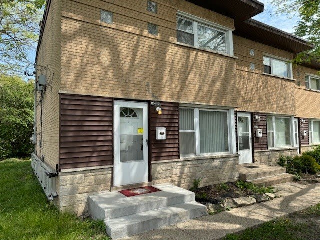 1334 Wentworth Avenue