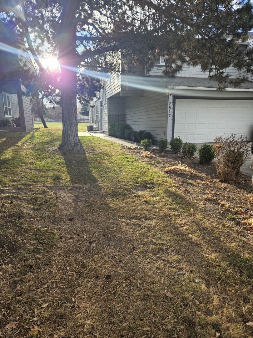 Wonderful townhome for rent in Nampa. Near Lake Lowell.