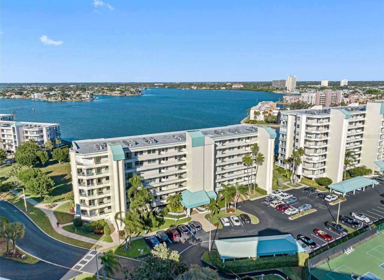 7979 SAILBOAT KEY BOULEVARD S