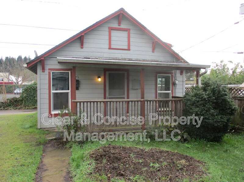 157 1/2 Monroe Street