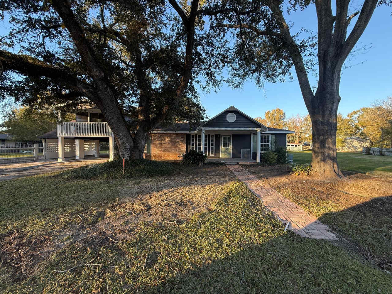 House For Rent in Rayne - 30 Mins From ULL  LSUE