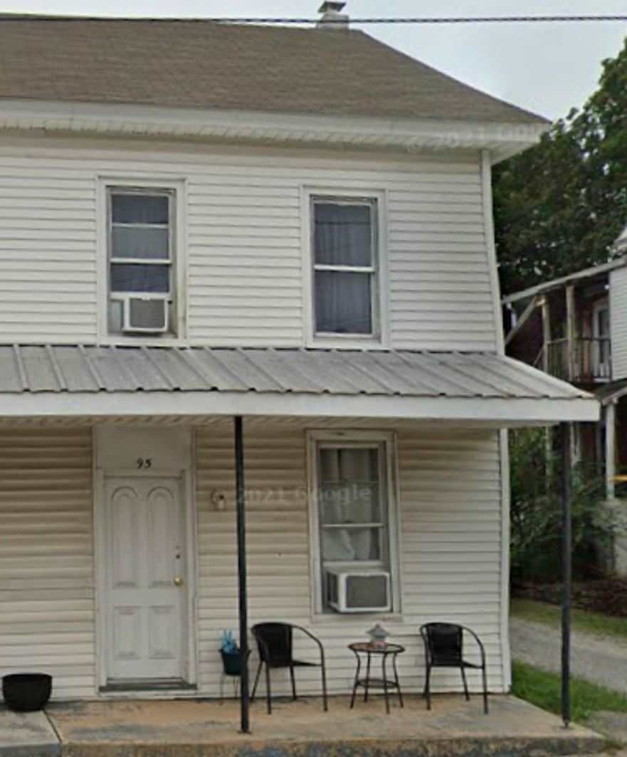 Charming 3 Bedroom, 1 Bath Home in Northeastern Schools!