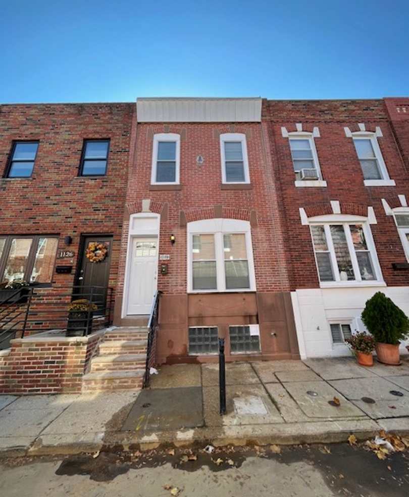 Lower Moyamensing area 2 bedroom GEM