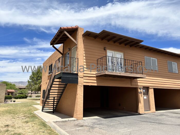 1967 North Camino Serna