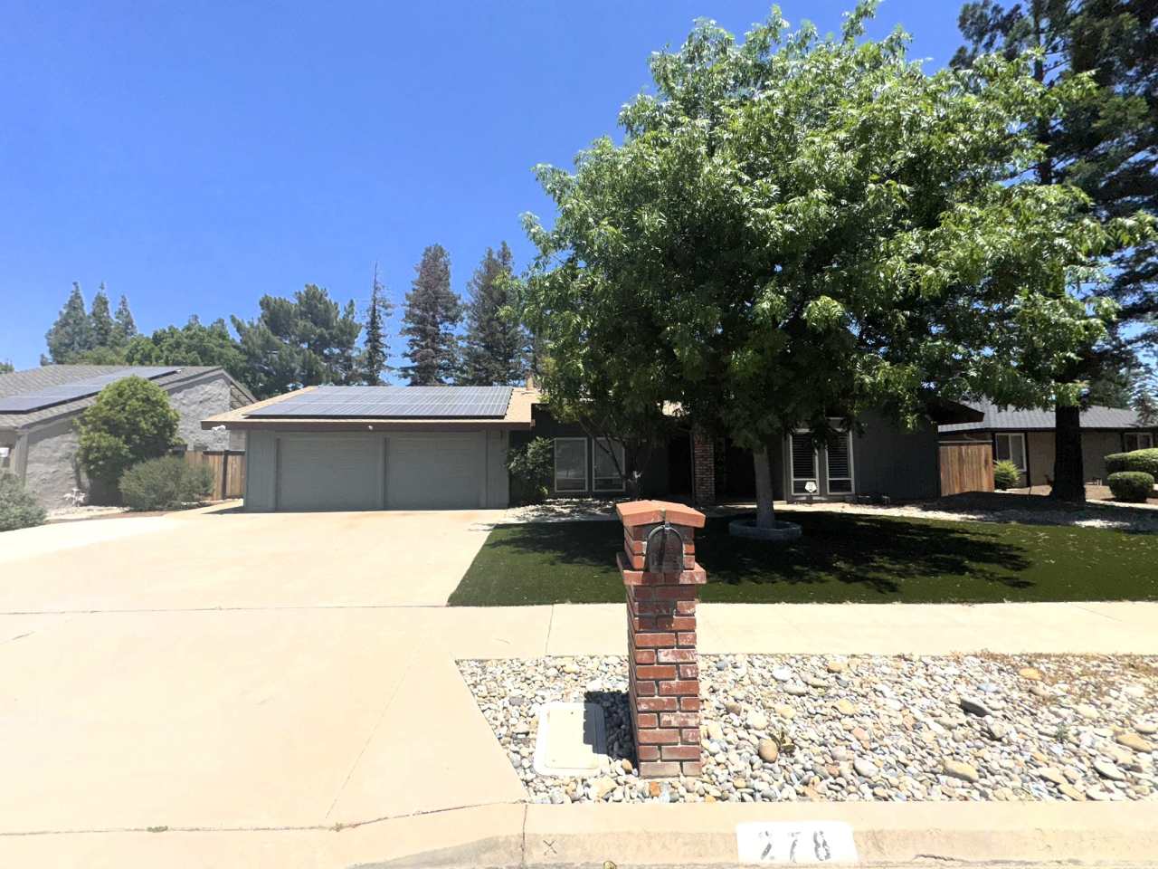 278 East Moody Avenue