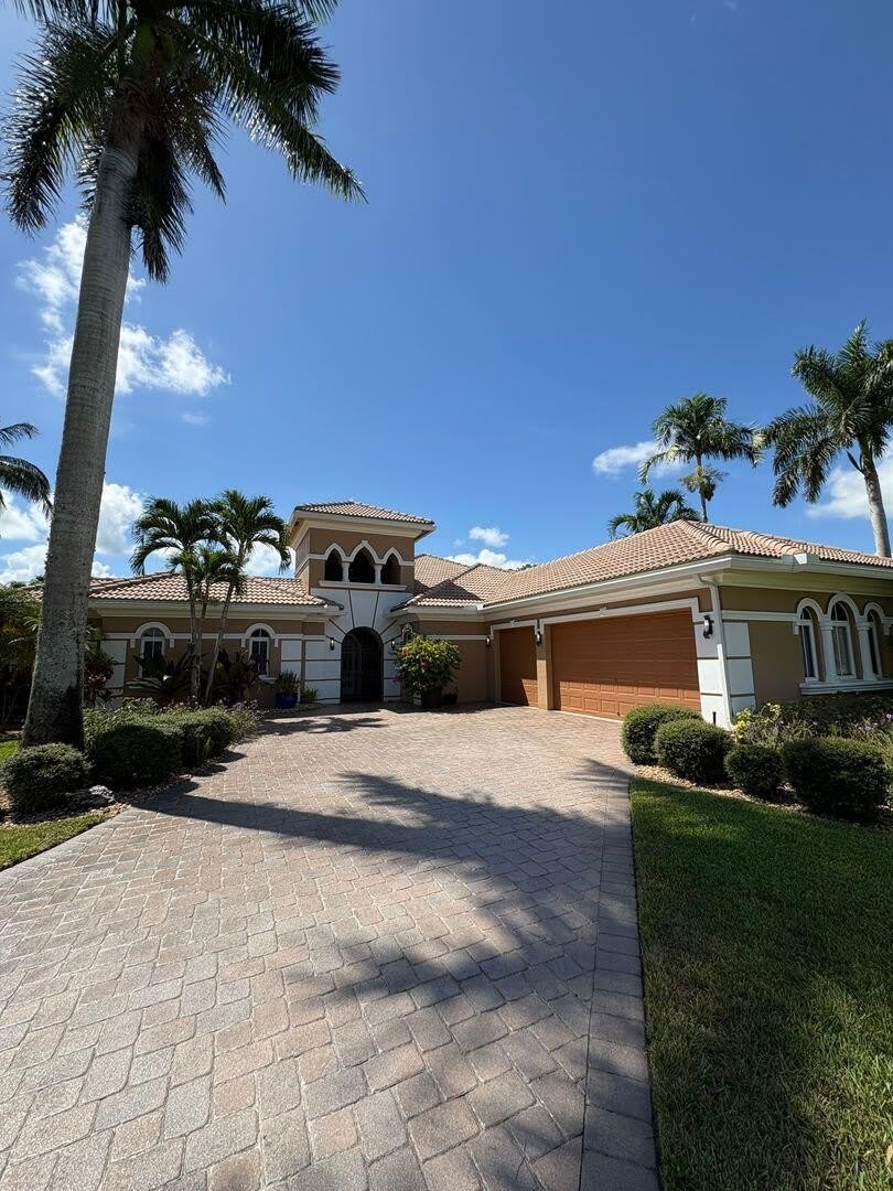 10548 SW Lands End Place