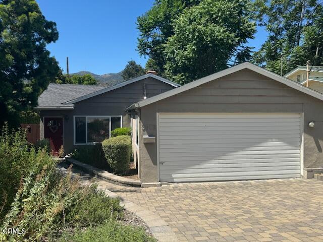 3002 Manhattan Avenue