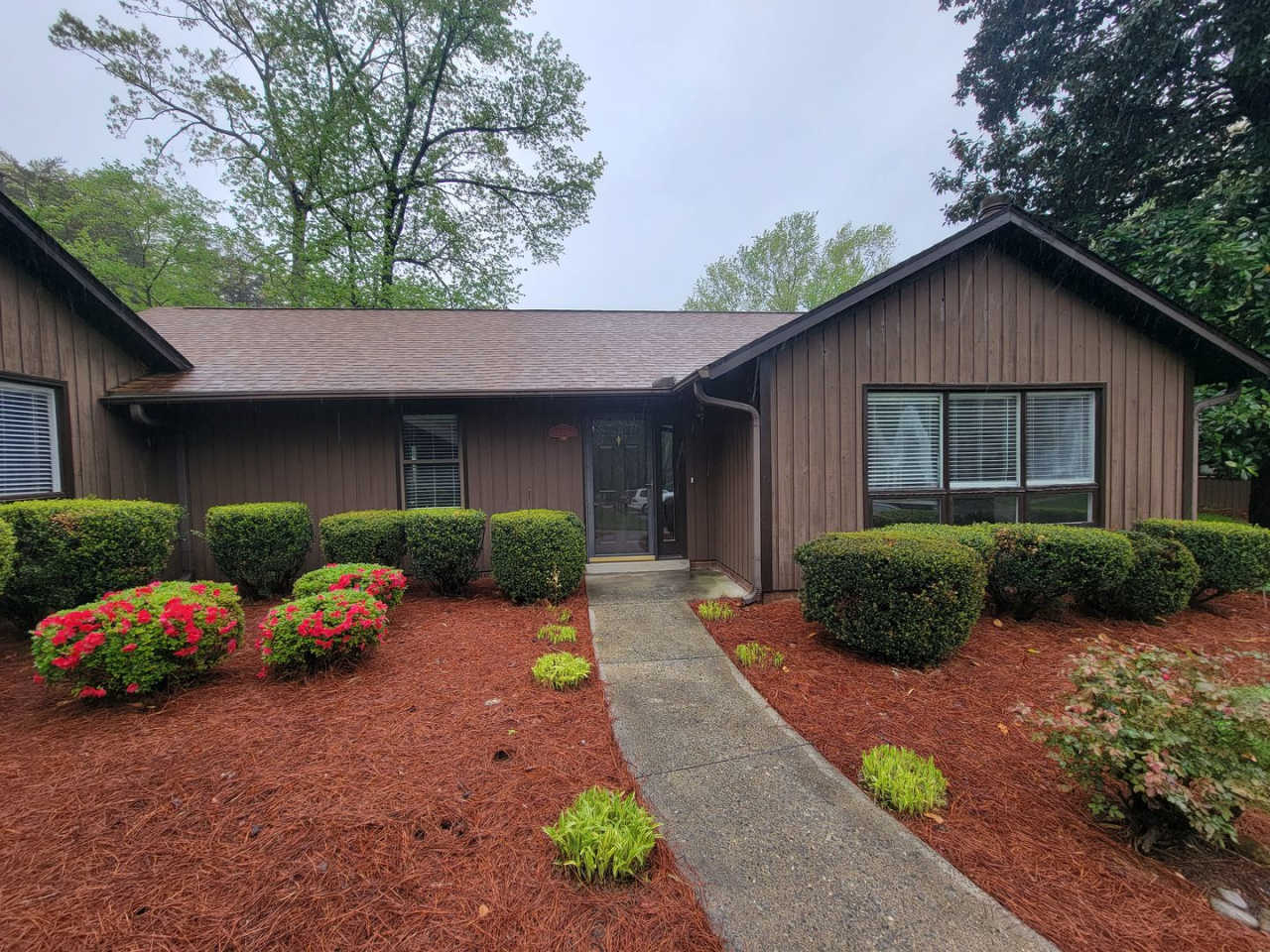 3 Bedroom 2 Bathroom Condo