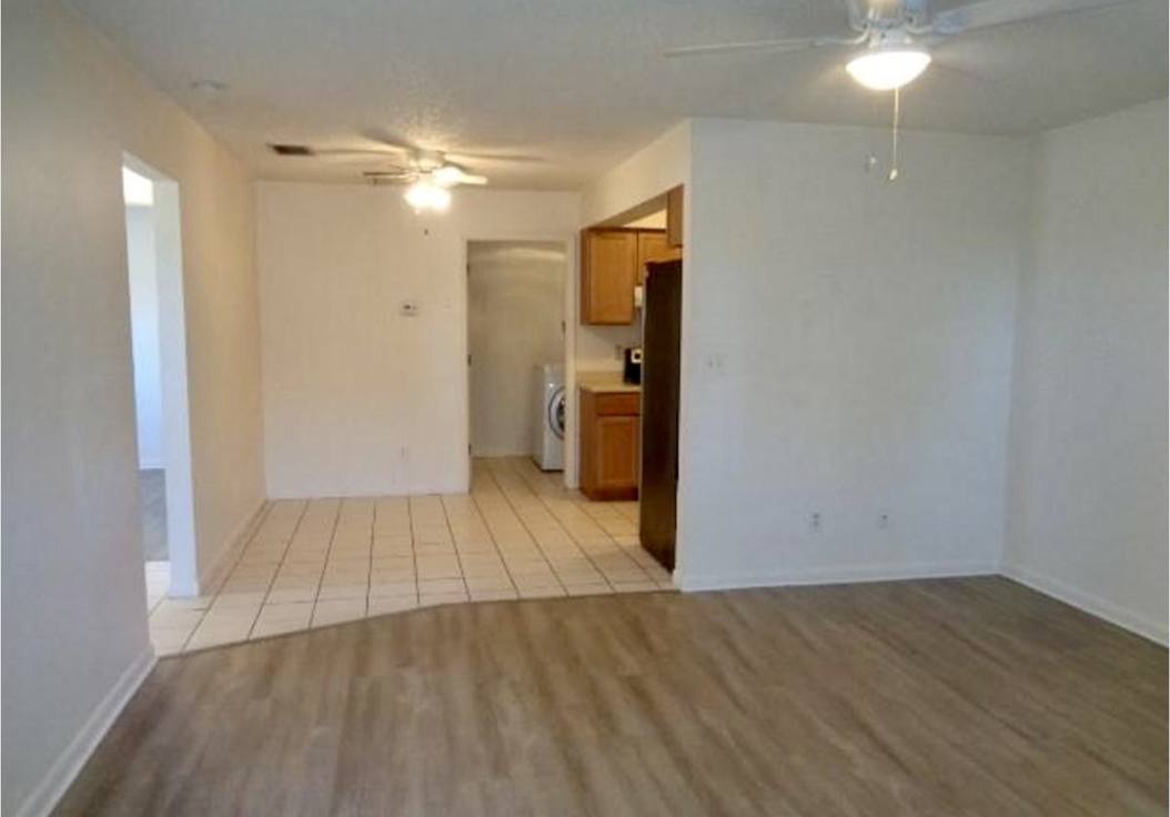 528 Southeast 7th Street - 528-4