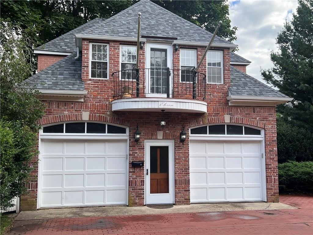 11 Admiral Kalbfus Road