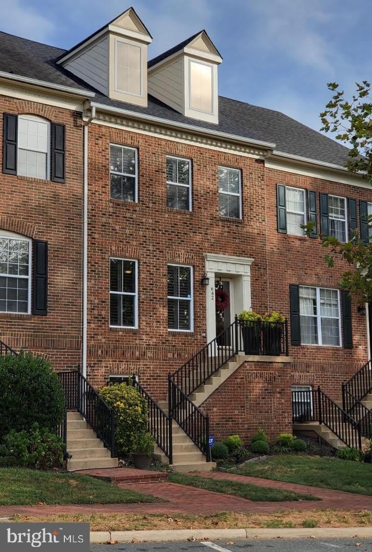 642 BELMONT BAY Drive