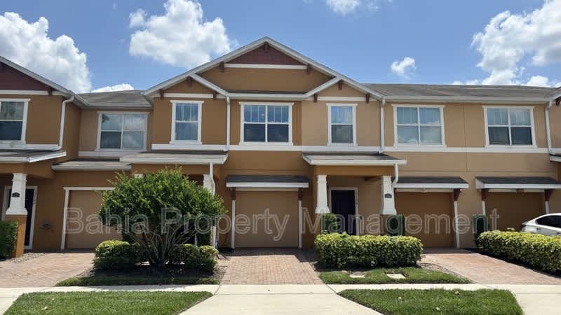 1131 Honey Blossom Dr